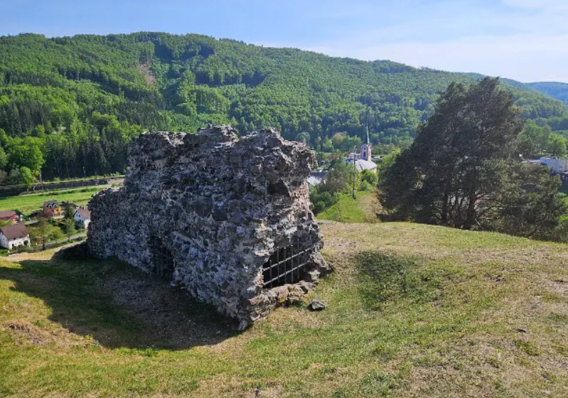 Zřícenina Hradu Hoštejn, Czech Republic (Czechia)